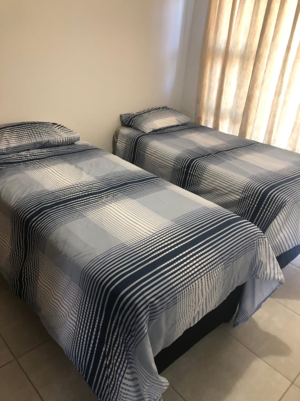 A Coastal/island experience at a Large 2 bed apartment at a Crystal Lagoon Estate. Apartment in Pretoria
