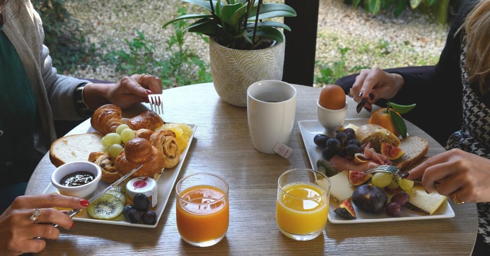 Breakfast, Buffet breakfast