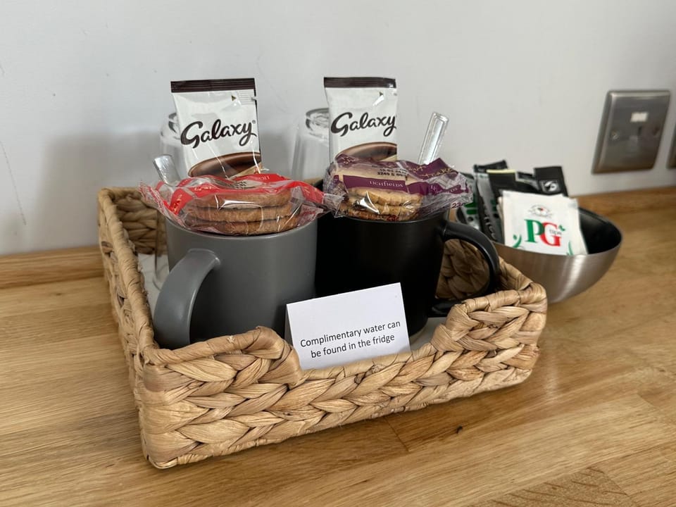 Food and drinks, Food