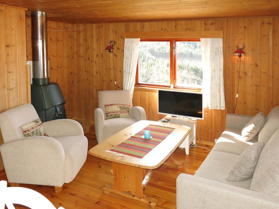 Holiday Home Hammaren by Interhome House in Vestland