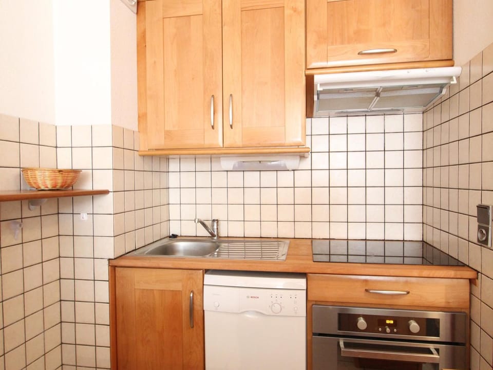 Appartement à Lanslebourg, 7 pers, près des pistes - FR-1-508-98 Apartment in Piedmont