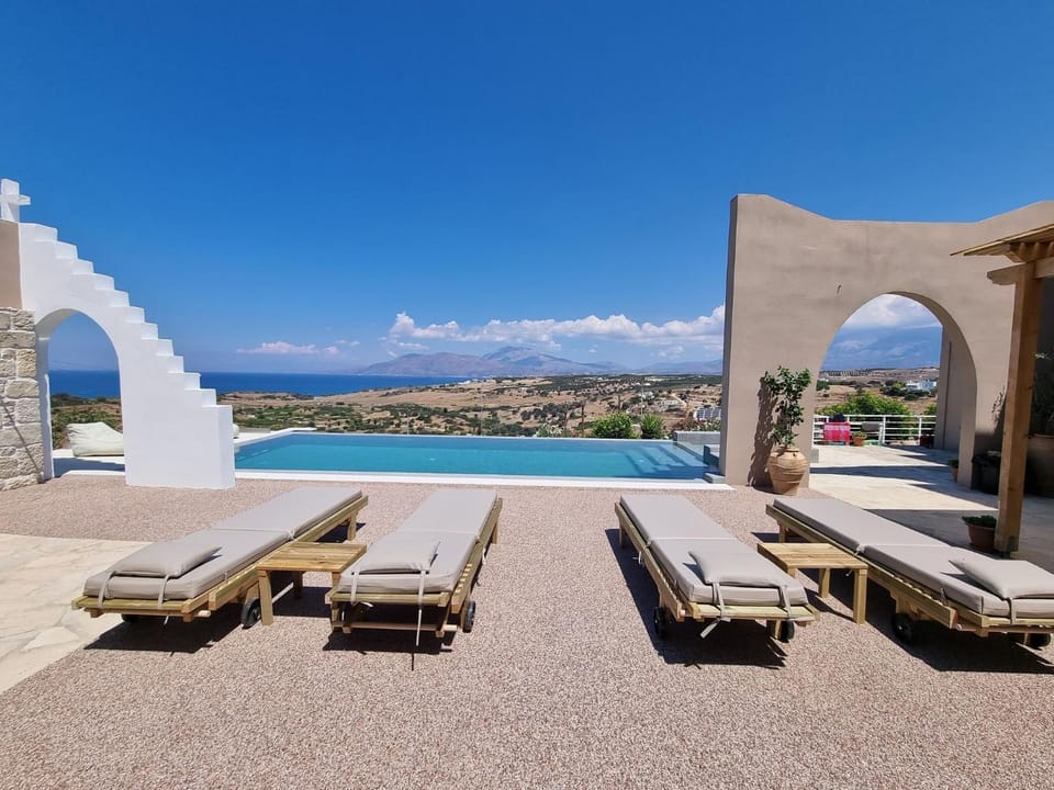 Villa Grabella-Amazing sea view and swimming pool Villa in Crete