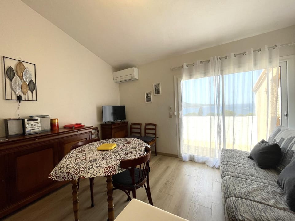 Appartement T3 à Banyuls-sur-Mer, terrasse et parking privé - FR-1-309-209 Apartment in Alt Empordà