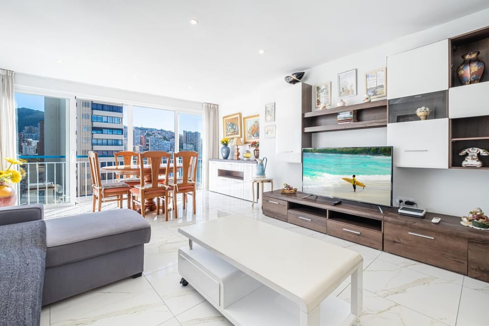 TV and multimedia, Living room, Dining area