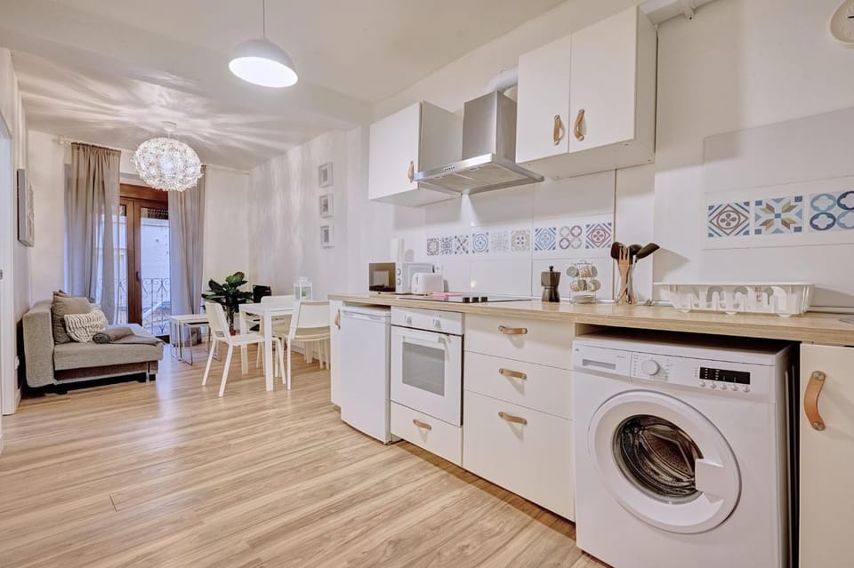 Kitchen or kitchenette, Living room, Seating area, dishwasher, washing machine