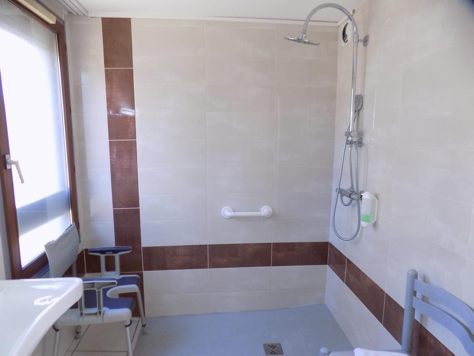Shower, People, Bathroom, Other