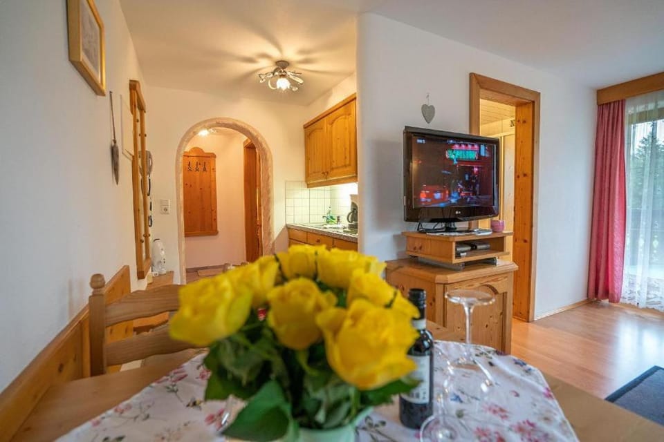 Haus am Waldrand Apartment in Tyrol