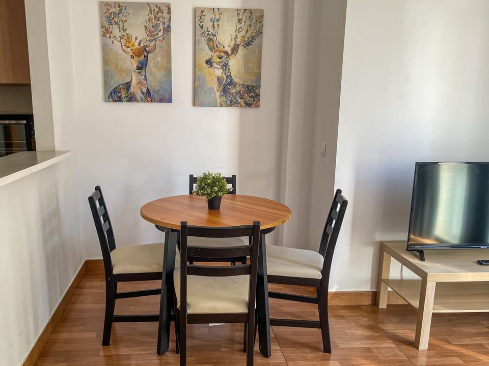 Living room, Dining area