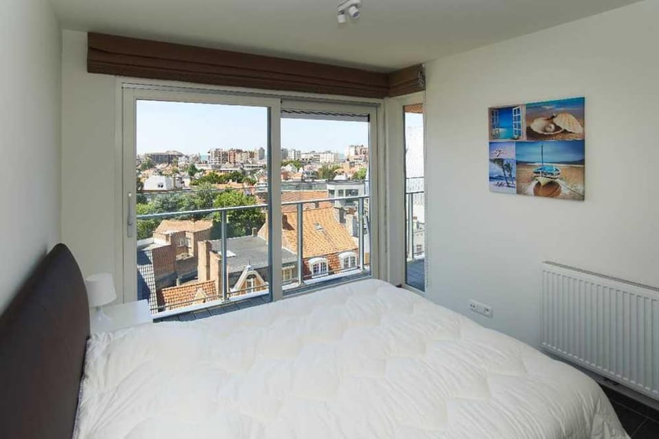 Balcony/Terrace, Bedroom, City view