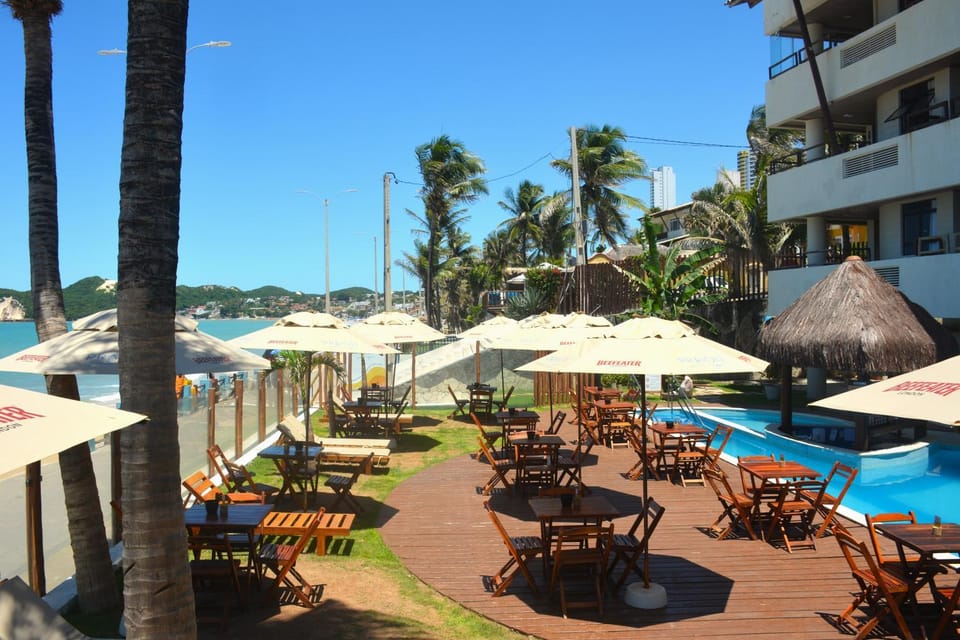 Restaurant/places to eat, Swimming pool, Breakfast
