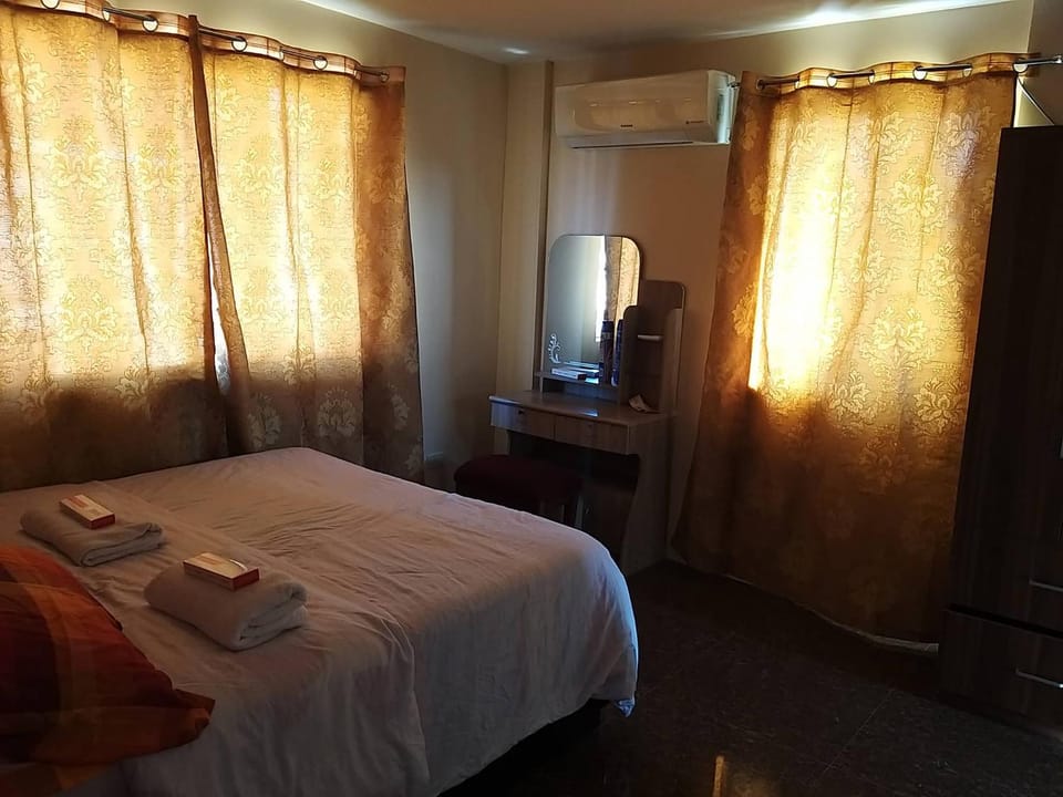 Home Away From Home @ the Heart of Batangas City Apartment in Batangas
