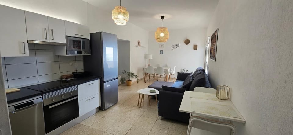 Seaview Apartment, Playa Chica, Las Gaviotas, Apartamento 311 Apartment in Canary Islands