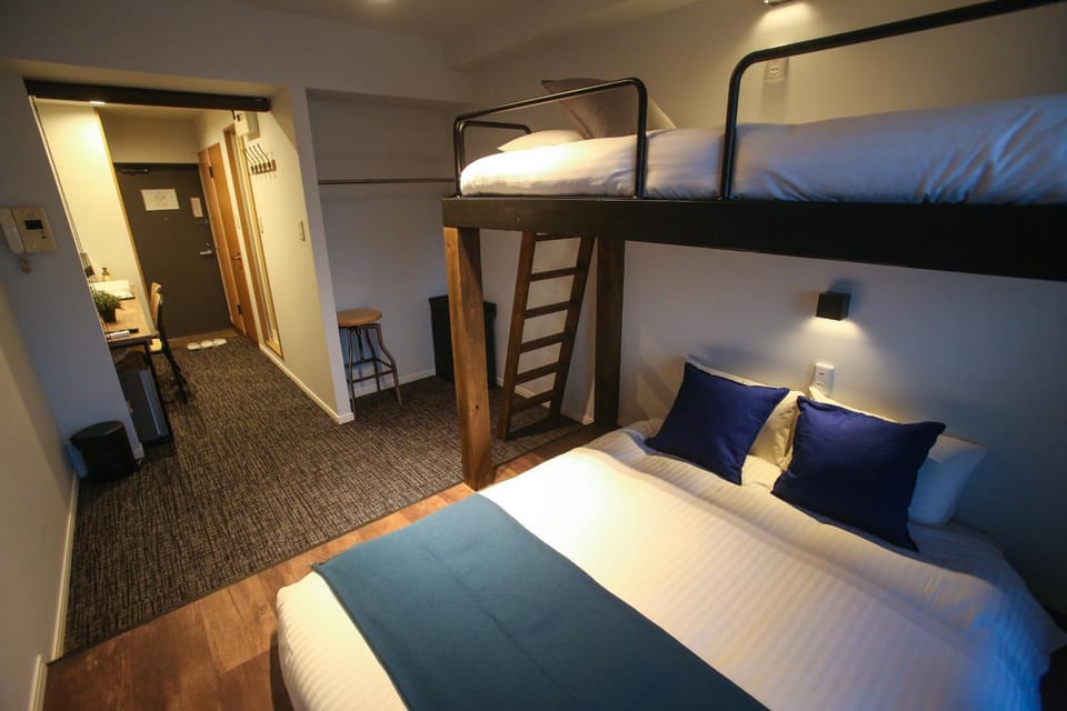 bunk bed