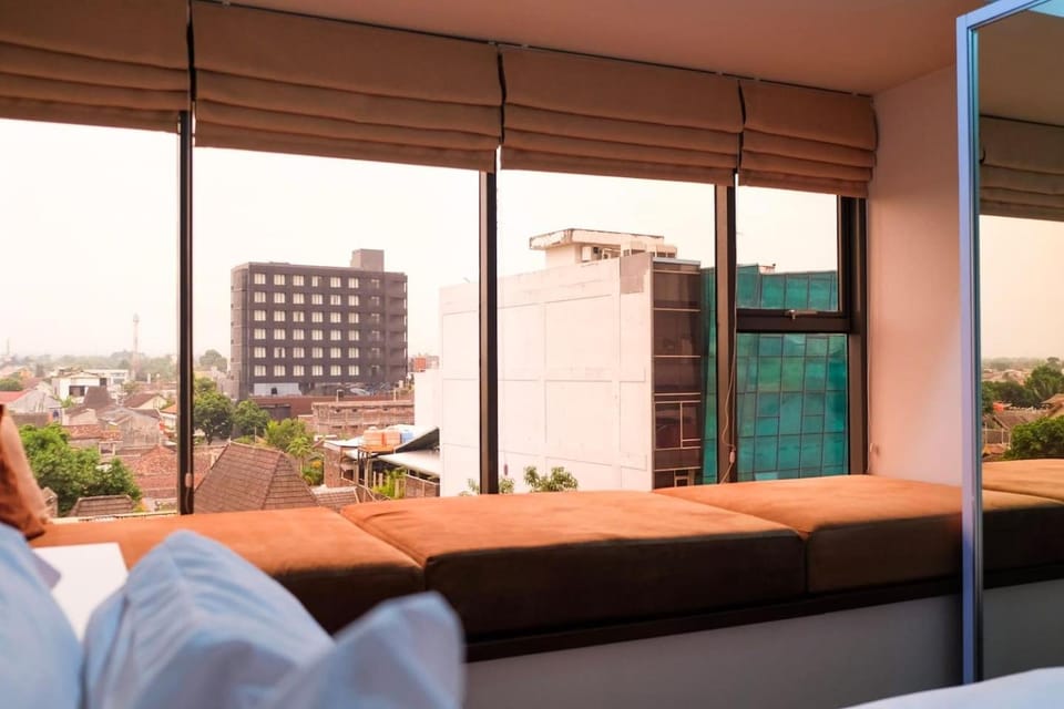 Bed, Bedroom, City view