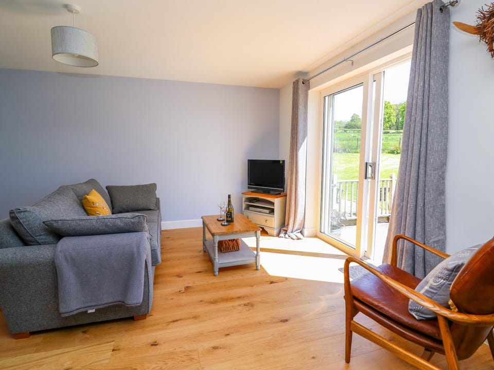 Owl Cottage House in Wales