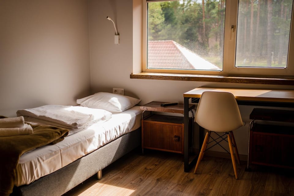 Bed, Living room, Other, Other, Other, Photo of the whole room, Seating area, Bedroom, towels, towels