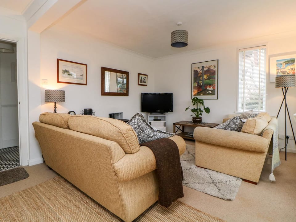 Hilltop House in Stoke Gabriel