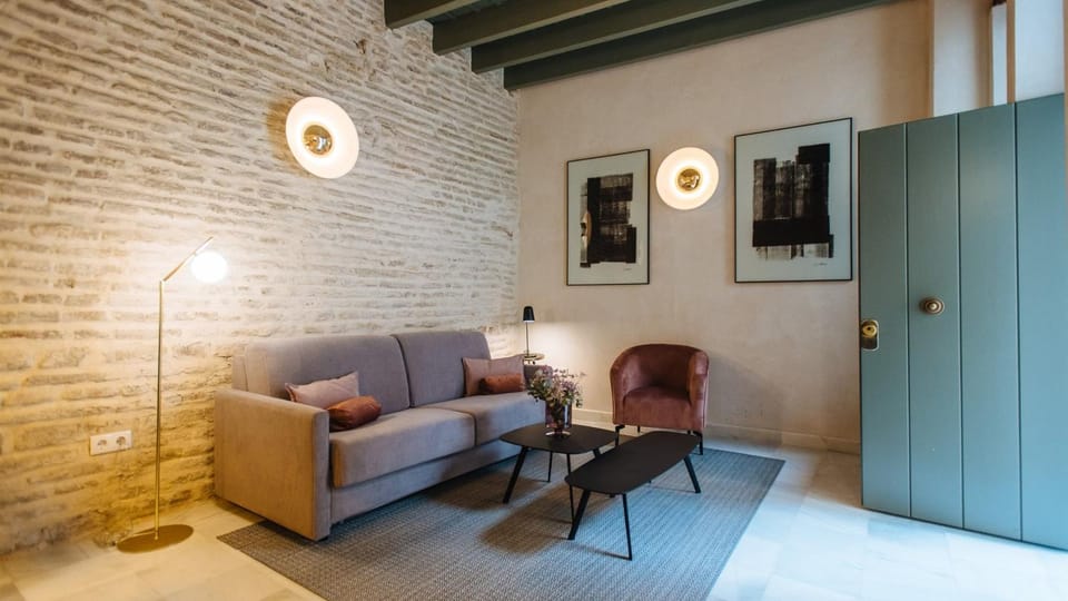 Living room, Lounge or bar, Seating area