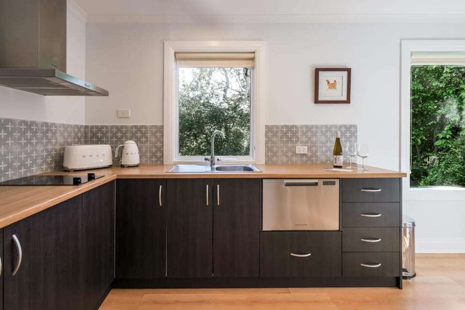 Donnybrook Cottages - Donnybrook Apartment in Clare