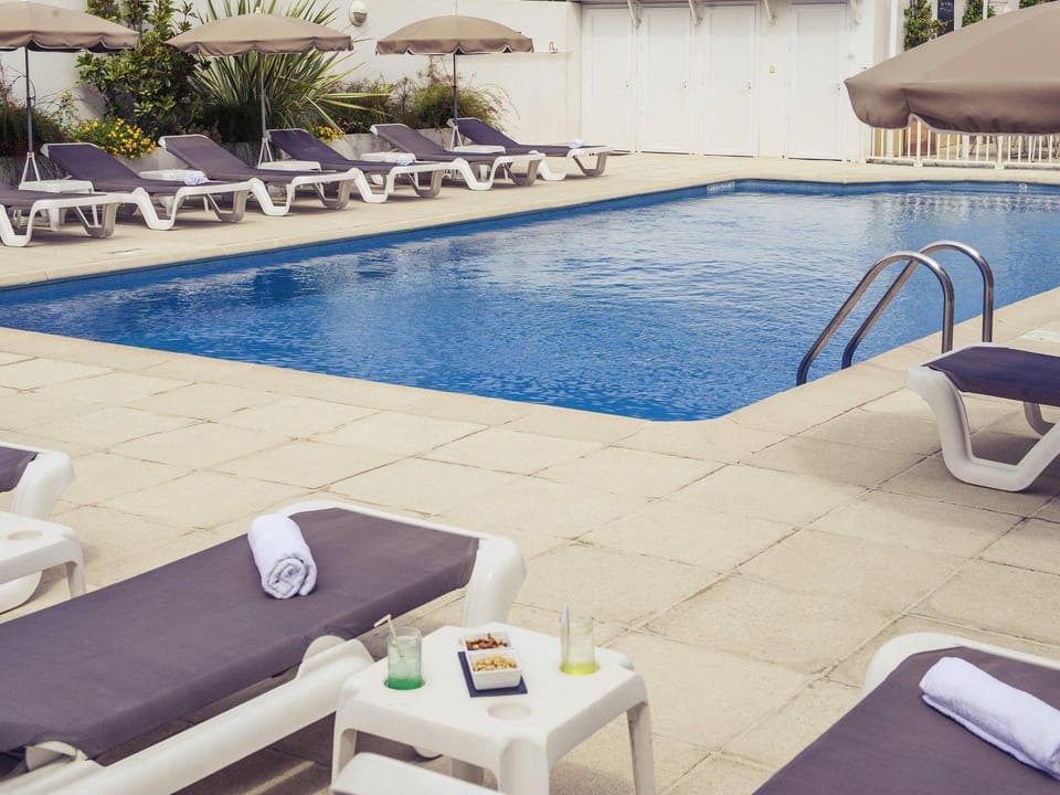 Pool view, Swimming pool