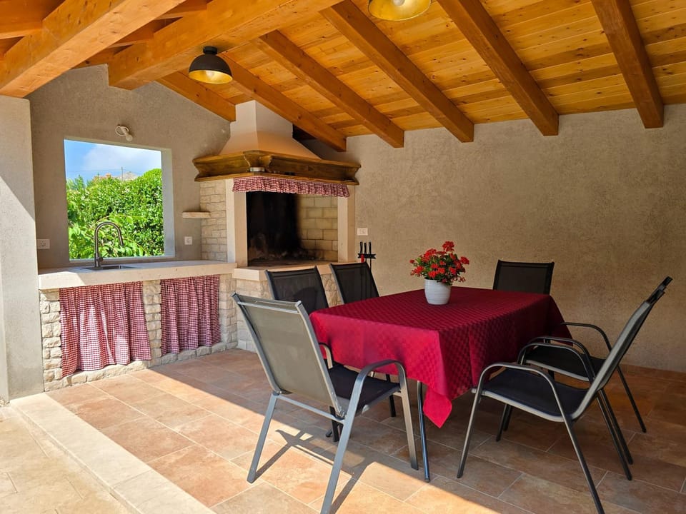 Holiday House Brnistra Villa in Istria County