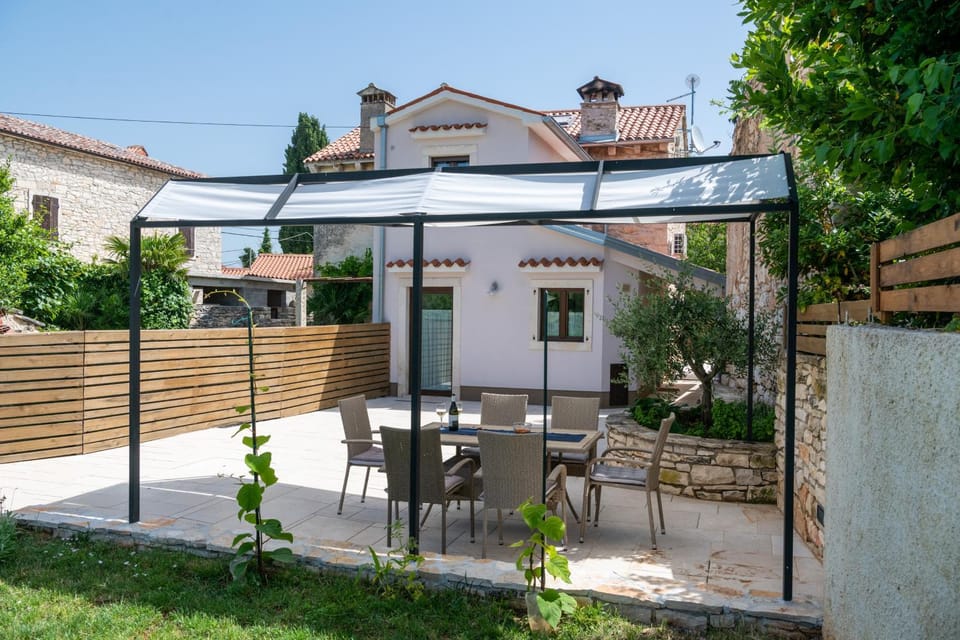 Property building, Patio