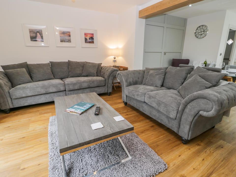 Chalkstone Cottage House in Flamborough