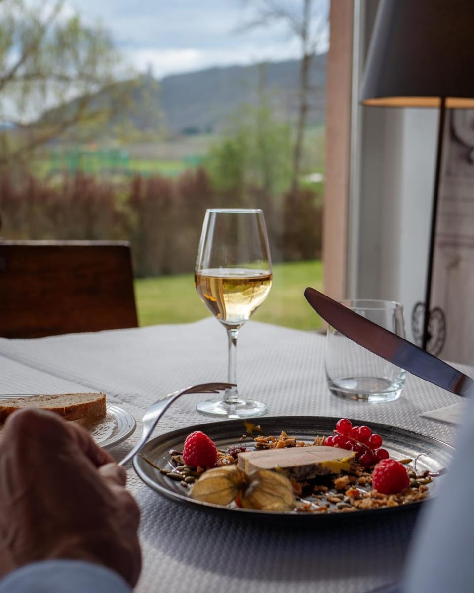 Natural landscape, Food and drinks, Food, Mountain view