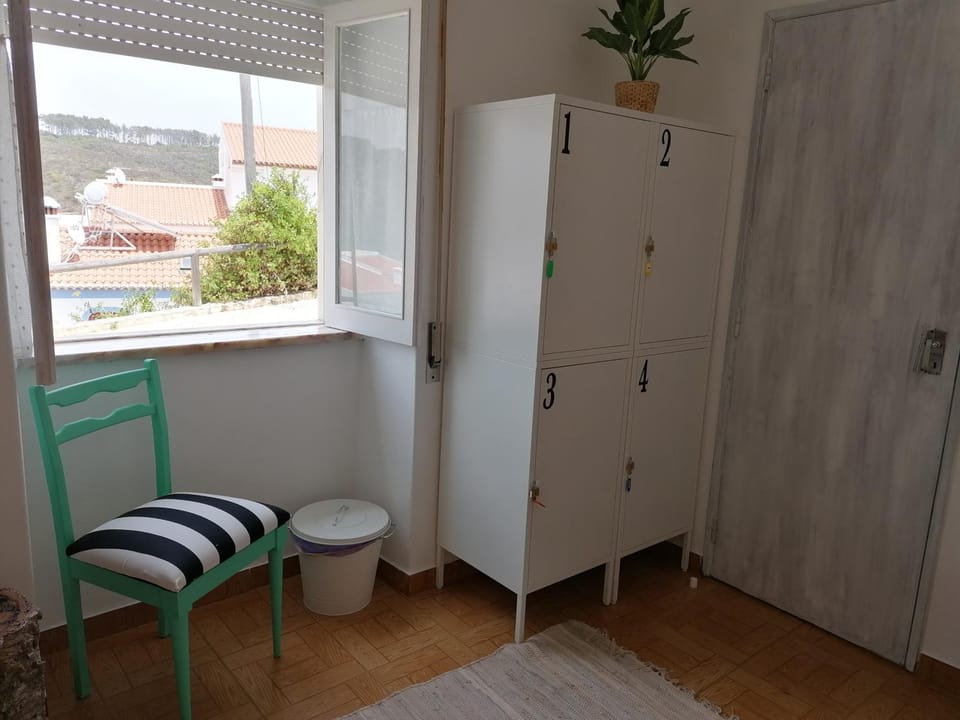 Carlo's Beach Guest House Hostel in Odeceixe