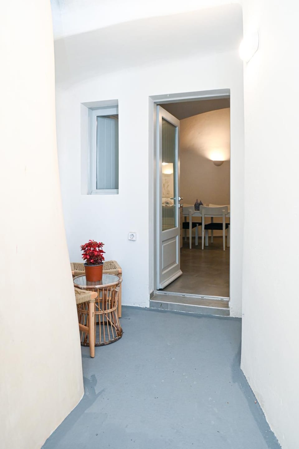 Mati Cave Villas Apartment in Santorini