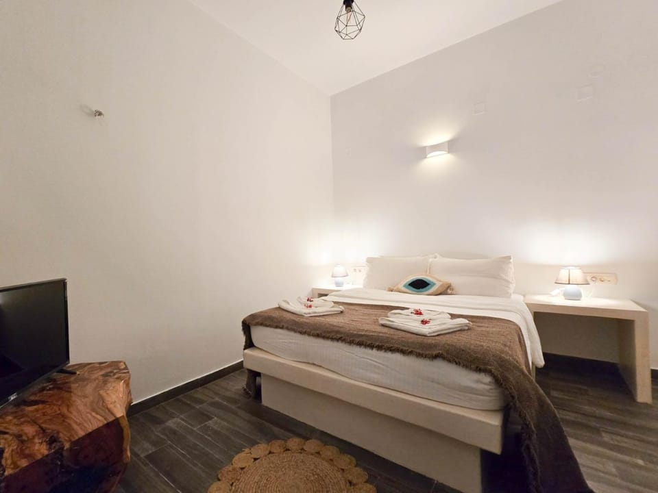 Mati Cave Villas Apartment in Santorini