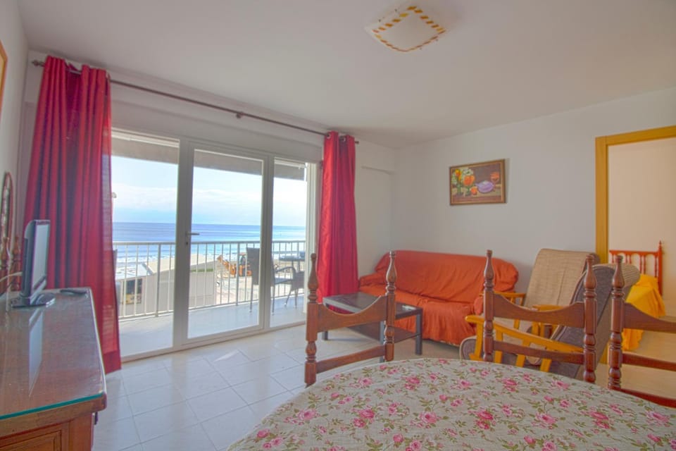 Apartamento Calpe Mediterráneo 1º línea Apartment in Calp