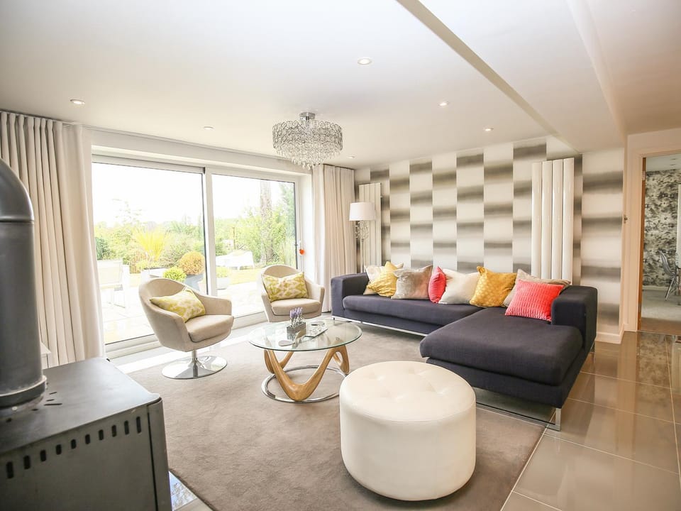 Shutts House Garden Apartment Apartment in England