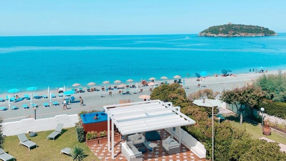 Villa Pietra Rossa House in Calabria