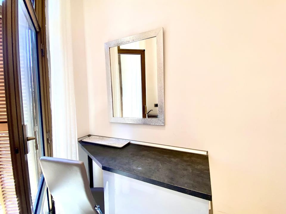 Rose Suite Bed and Breakfast in Rome