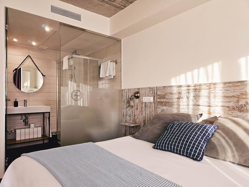 Shower, Bed, Bathroom, Bedroom