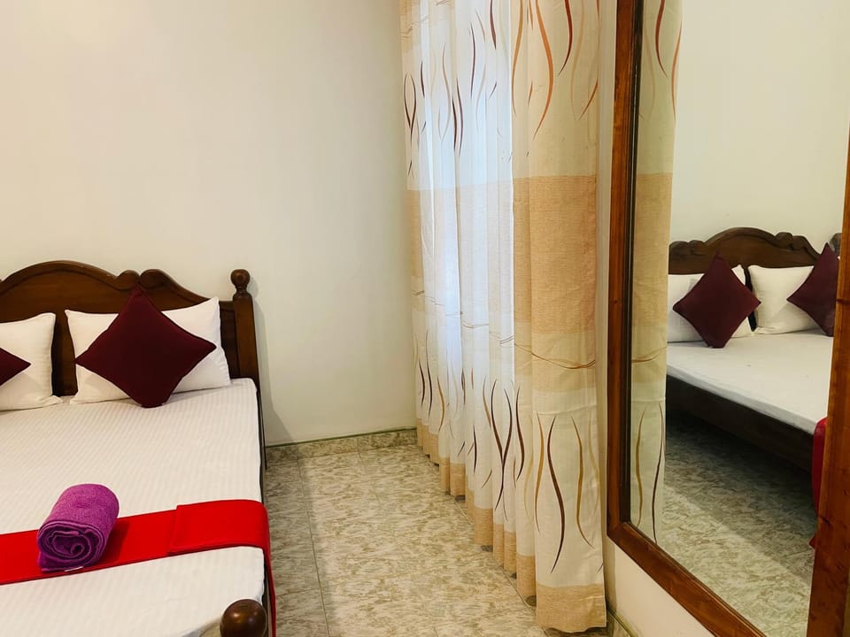 Ivana Homestay Vacation rental in Gangawatakorale