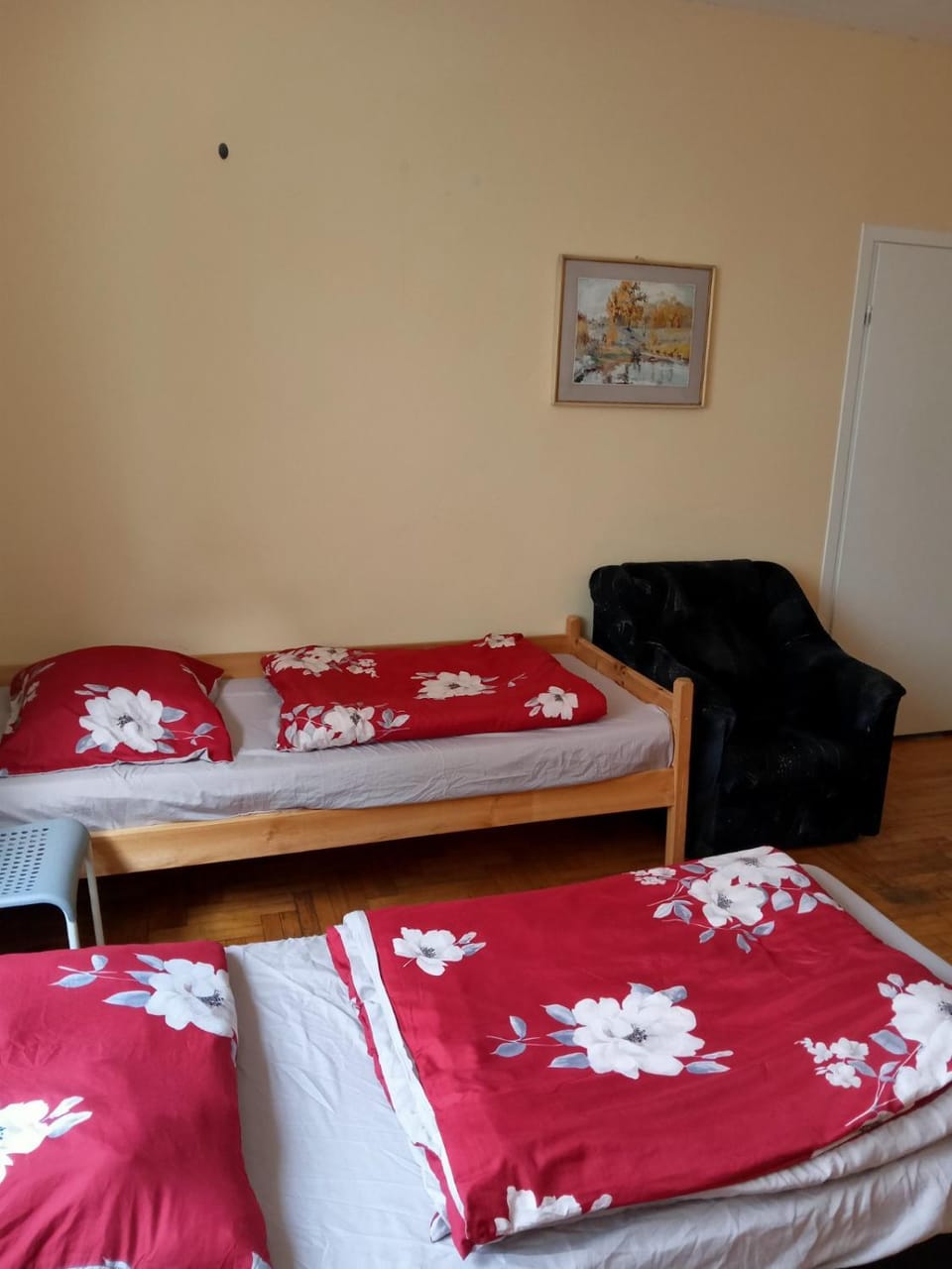 Bed, Photo of the whole room