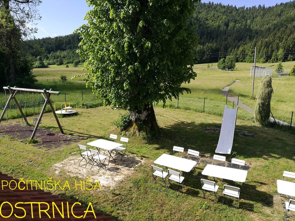 Počitniška hiša Ostrnica House in Primorje-Gorski Kotar County