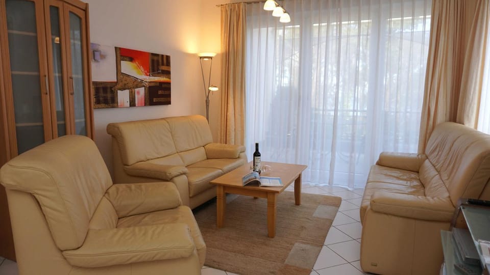 Balcony/Terrace, Living room, Seating area