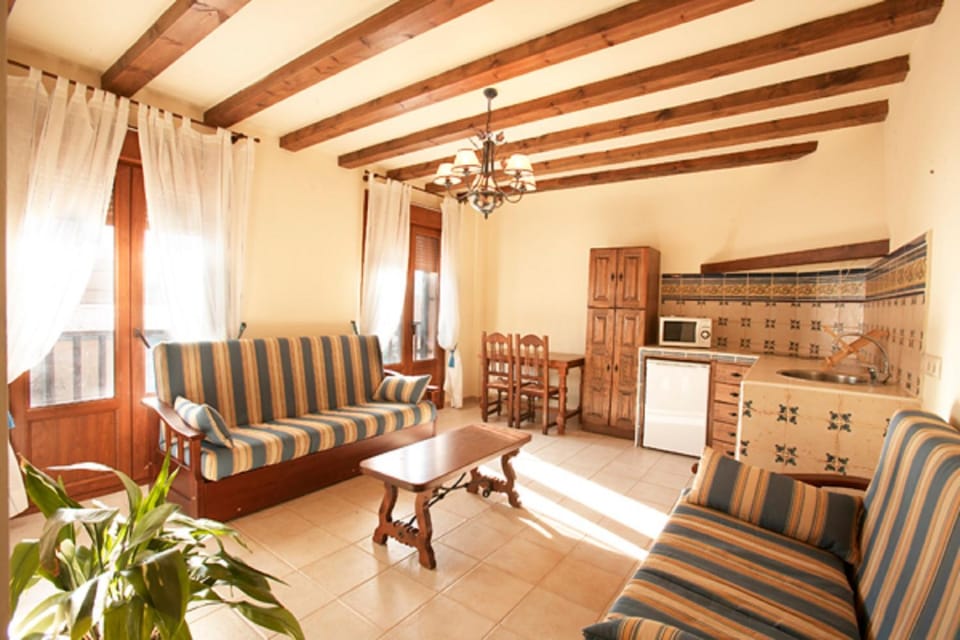 Apartamentos Los Hebiles Apartment in Valle del Jerte
