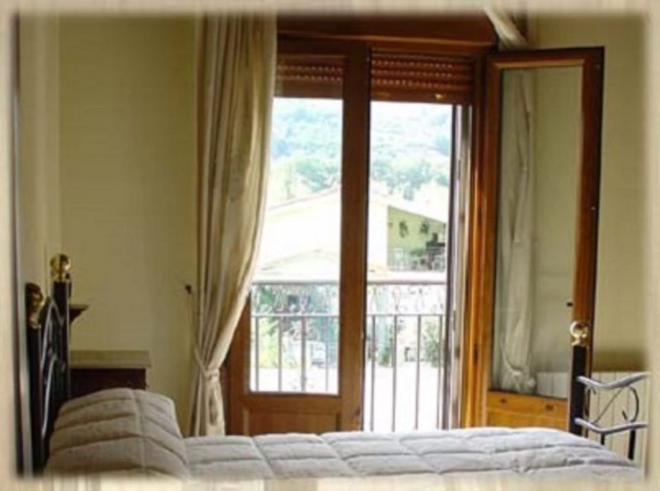 Apartamentos Los Hebiles Apartment in Valle del Jerte