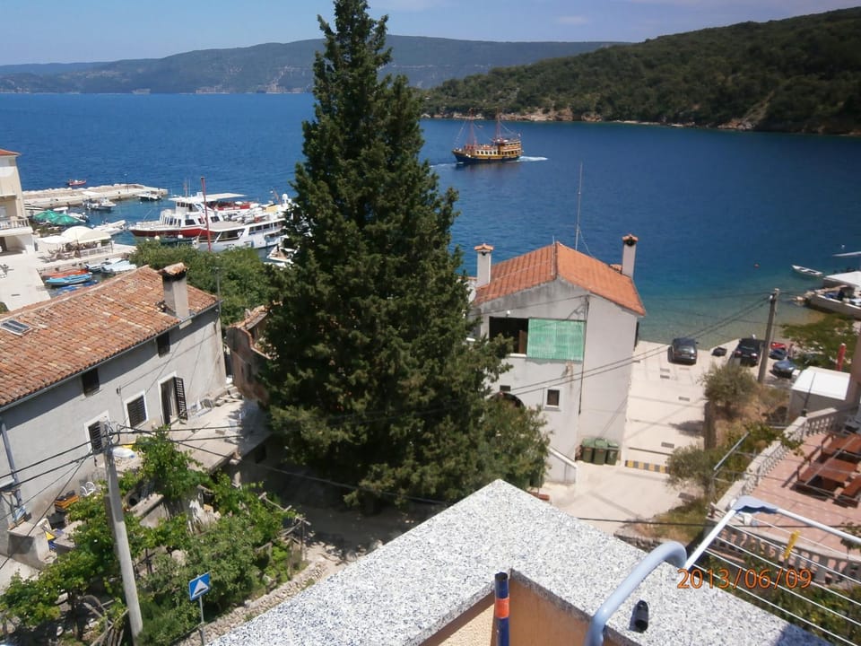 Day, River view, Sea view