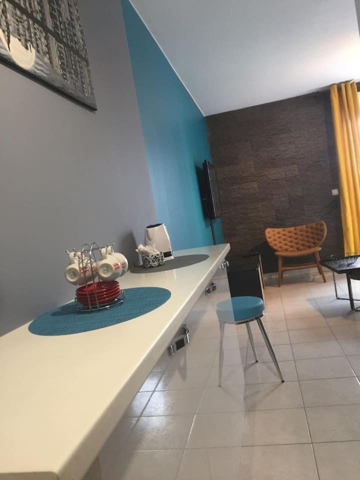Résidence Studio Grand Luxe Wifi parking privé Apartment in Vaulx-en-Velin