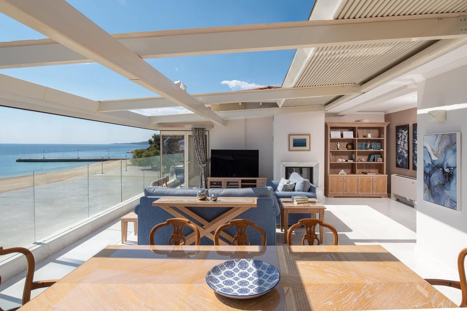 La Mer Escape Apartment in Nikiti