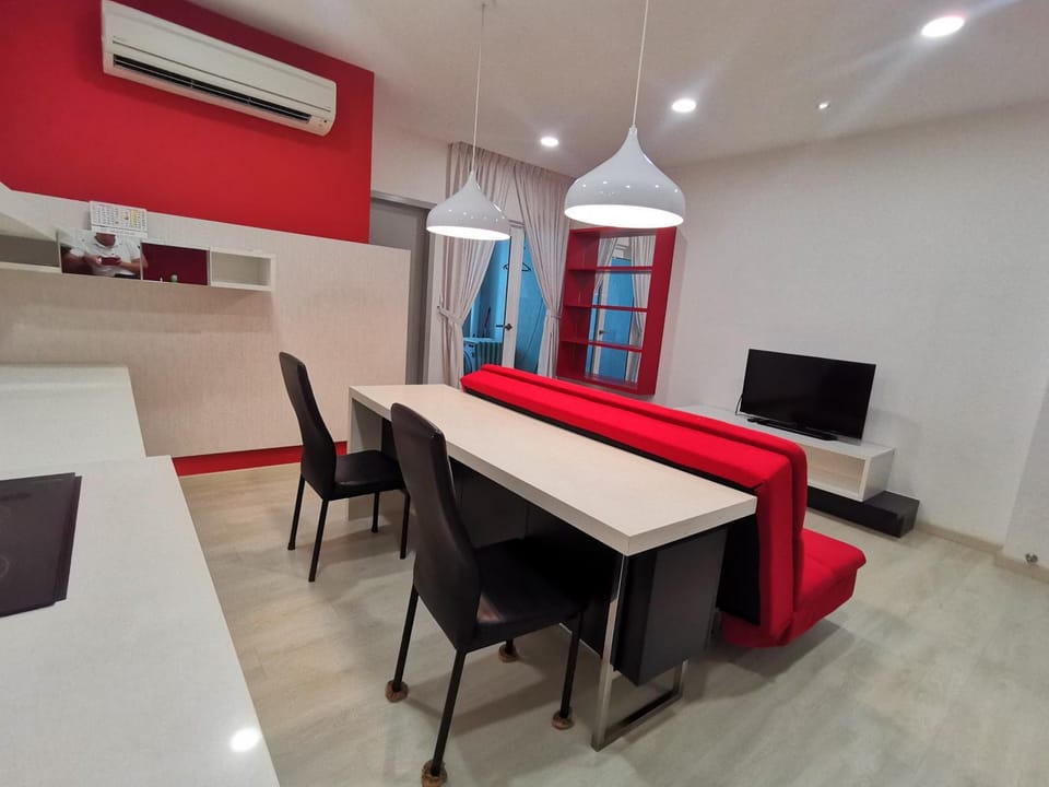 TV and multimedia, Seating area