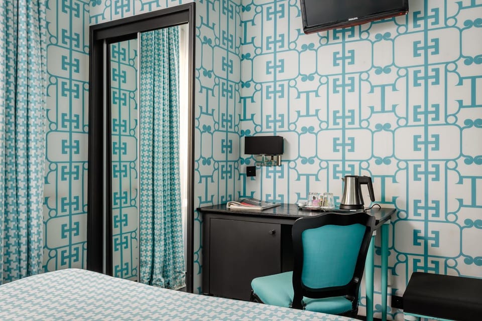 Coffee/tea facilities, Bedroom
