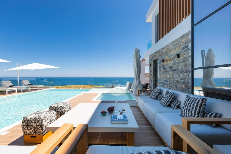 Garden, Seating area, Swimming pool