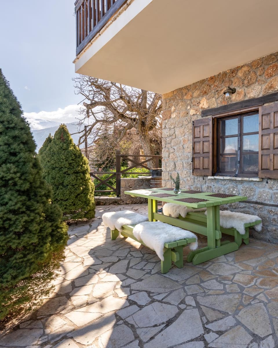 Property building, Garden