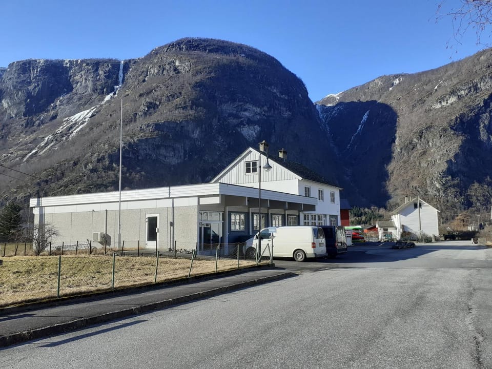 Property building, Natural landscape
